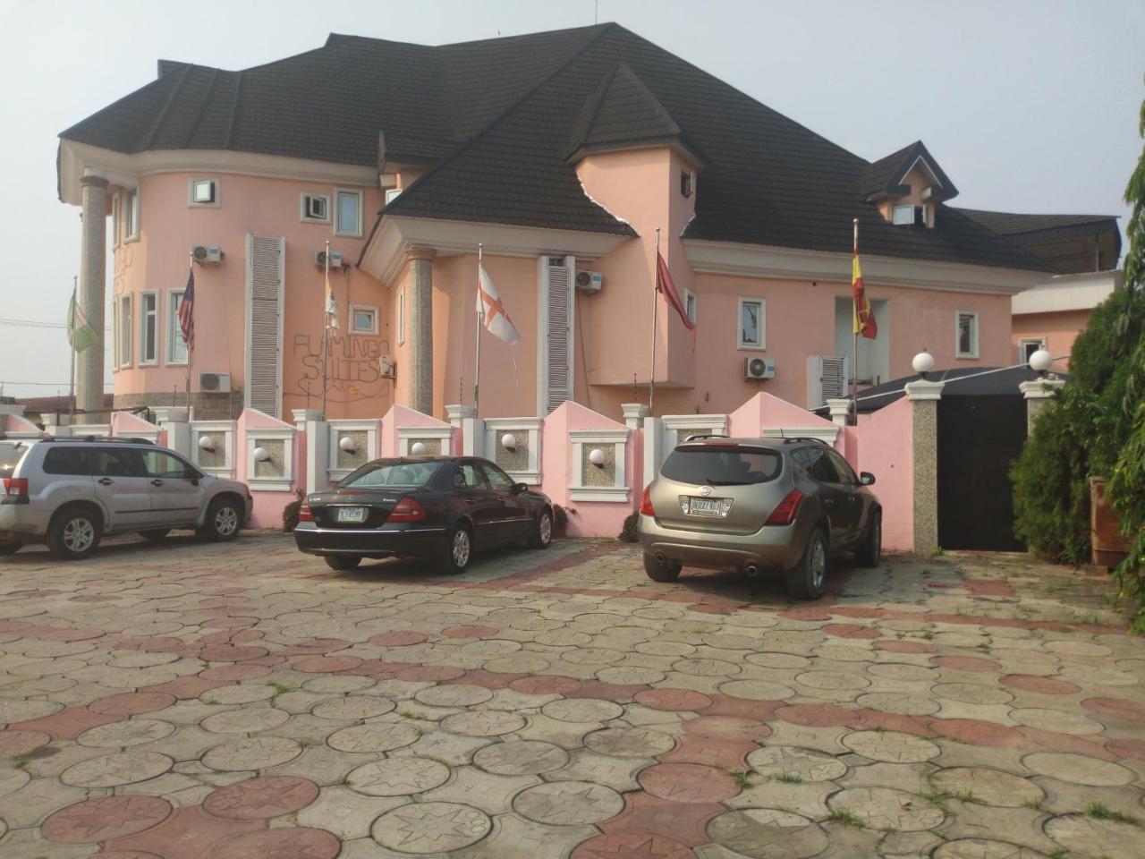 Flamingo Hotel Festac Town Exteriör bild